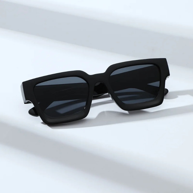 New Vintage Square Sunglasses  - đánh giá và giá Men'S Fashion Old Money
